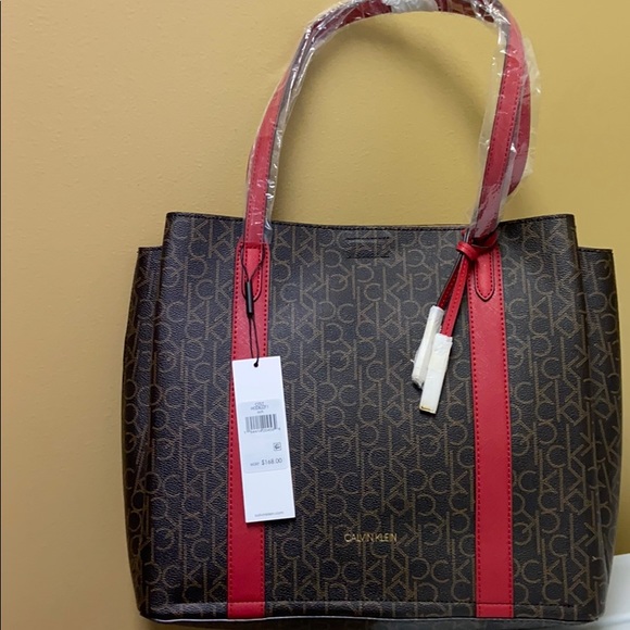 NWT Pindot Logo Tote. Price is firm